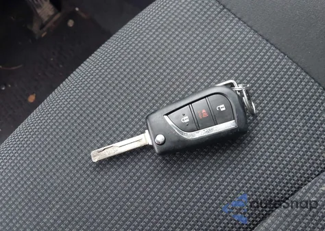 2023 Toyota Rav4 Le z USA, uszkodzony, nr VIN 2T3H1RFV2PW278251